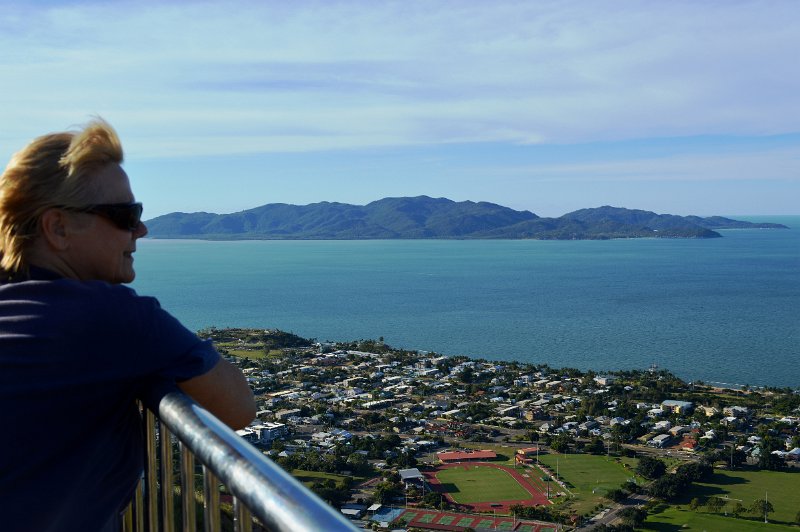 05Tville (70).JPG - Townsville; and Magnetic Island views from Castle Hill 